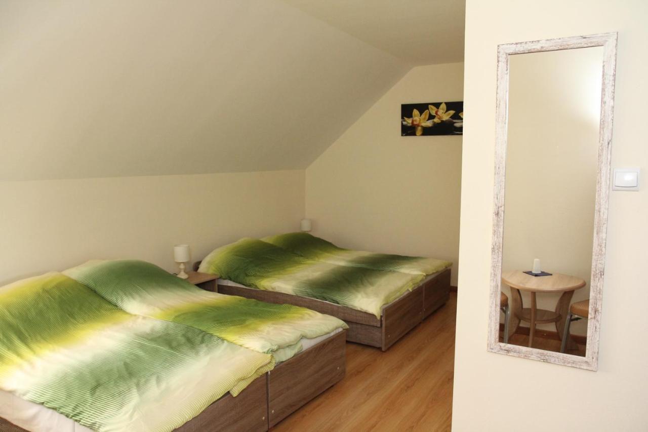 Hotel Restauracja Romantyczna Międzyrzec Podlaski Екстериор снимка